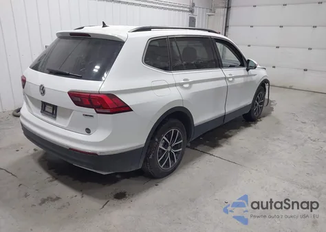 2020 Volkswagen Tiguan 2.0T Se/2.0T Se R-Line Black/2.0T Sel z USA, uszkodzony, nr VIN 3VV2B7AX3LM055004